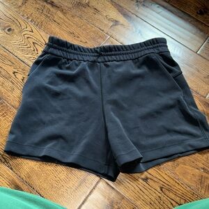 Lululemon soft stream shorts